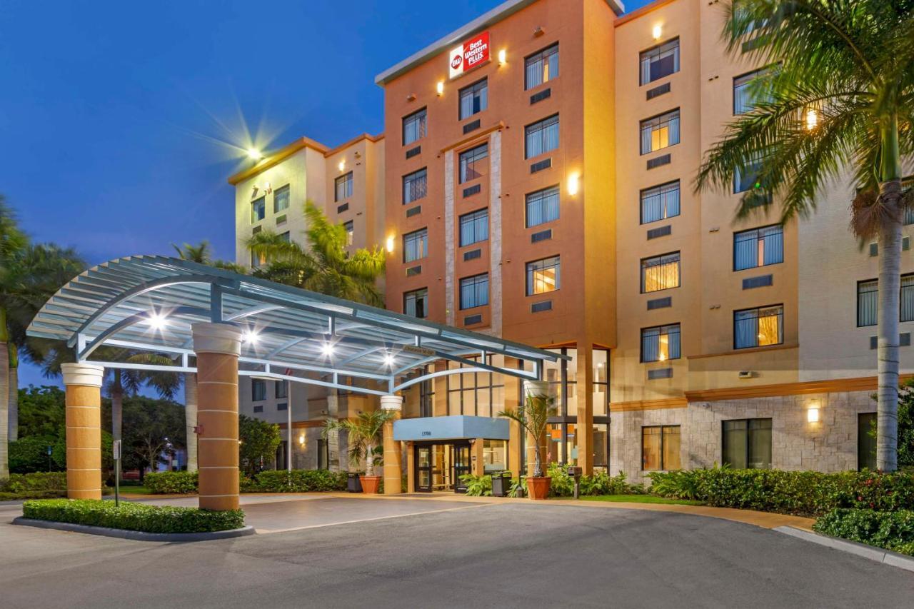 Best Western Plus Miami Executive Airport Hotel And Suites Country Walk Kültér fotó