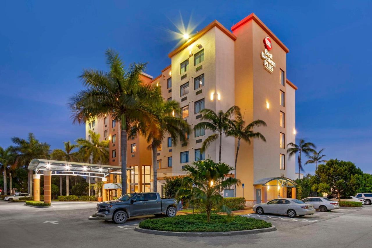 Best Western Plus Miami Executive Airport Hotel And Suites Country Walk Kültér fotó