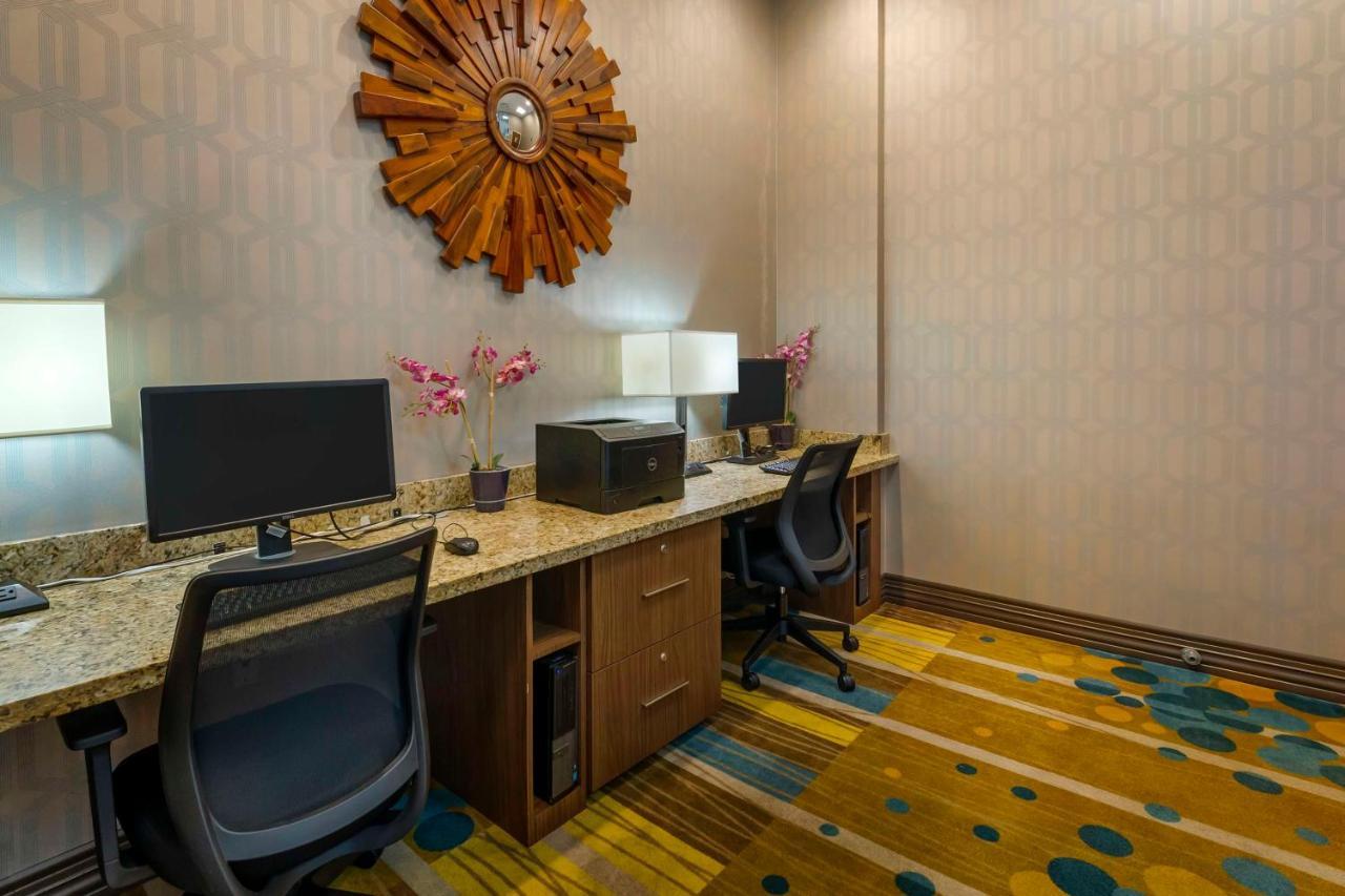 Best Western Plus Miami Executive Airport Hotel And Suites Country Walk Kültér fotó
