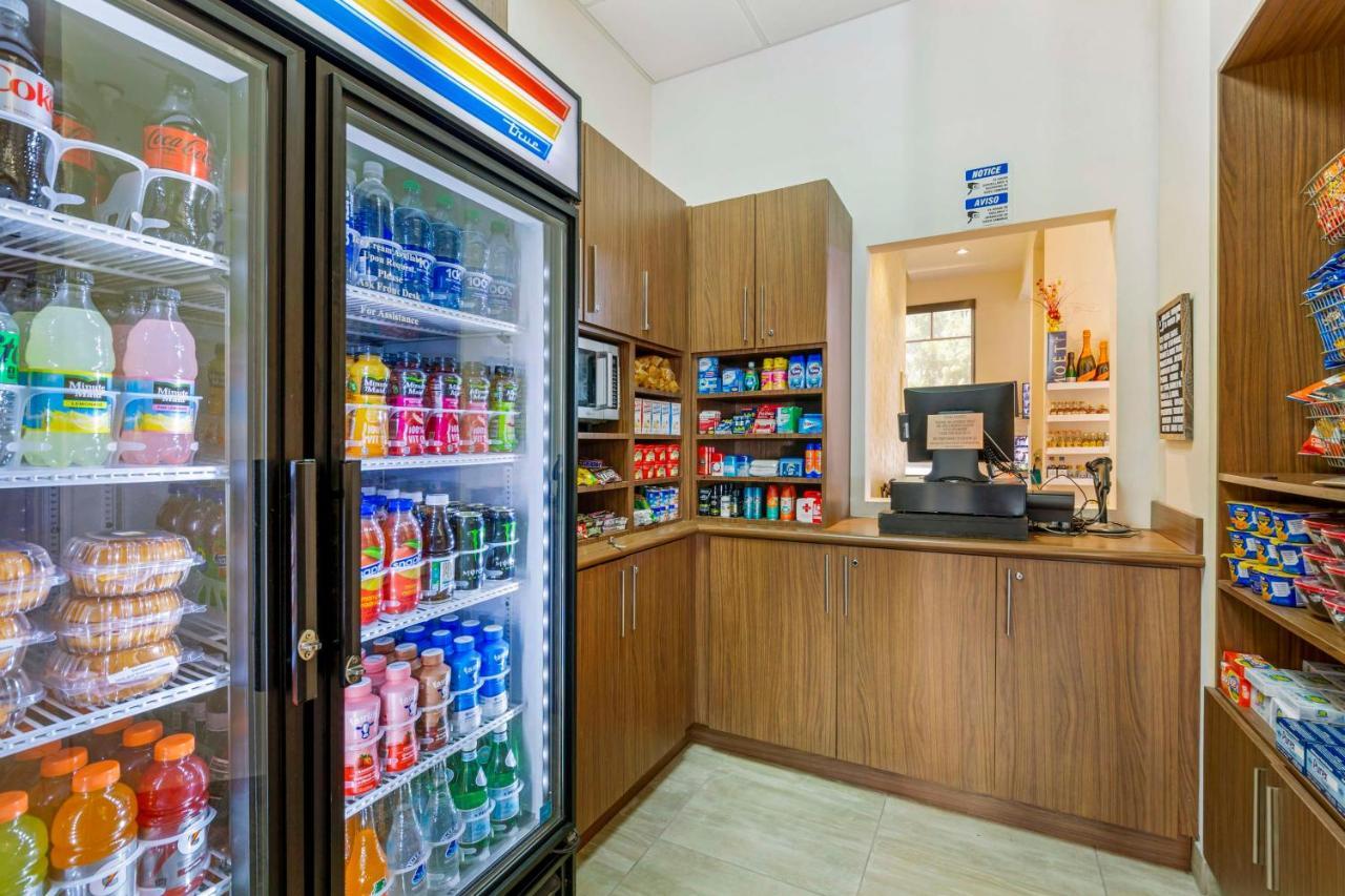 Best Western Plus Miami Executive Airport Hotel And Suites Country Walk Kültér fotó