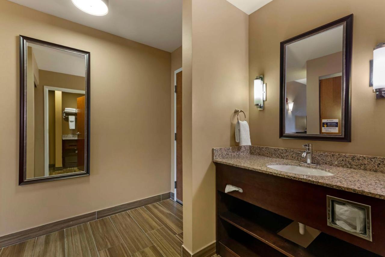 Best Western Plus Miami Executive Airport Hotel And Suites Country Walk Kültér fotó